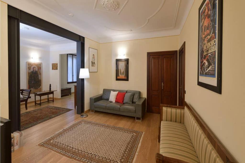 C-Rooms, Residenza Correggio Parma Ngoại thất bức ảnh